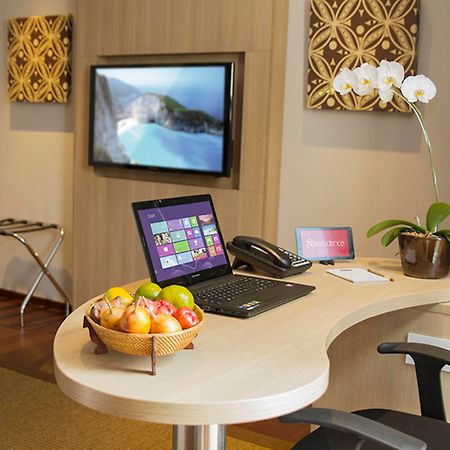 Hotel Ra Premiere Simatupang à Cilandak  Extérieur photo