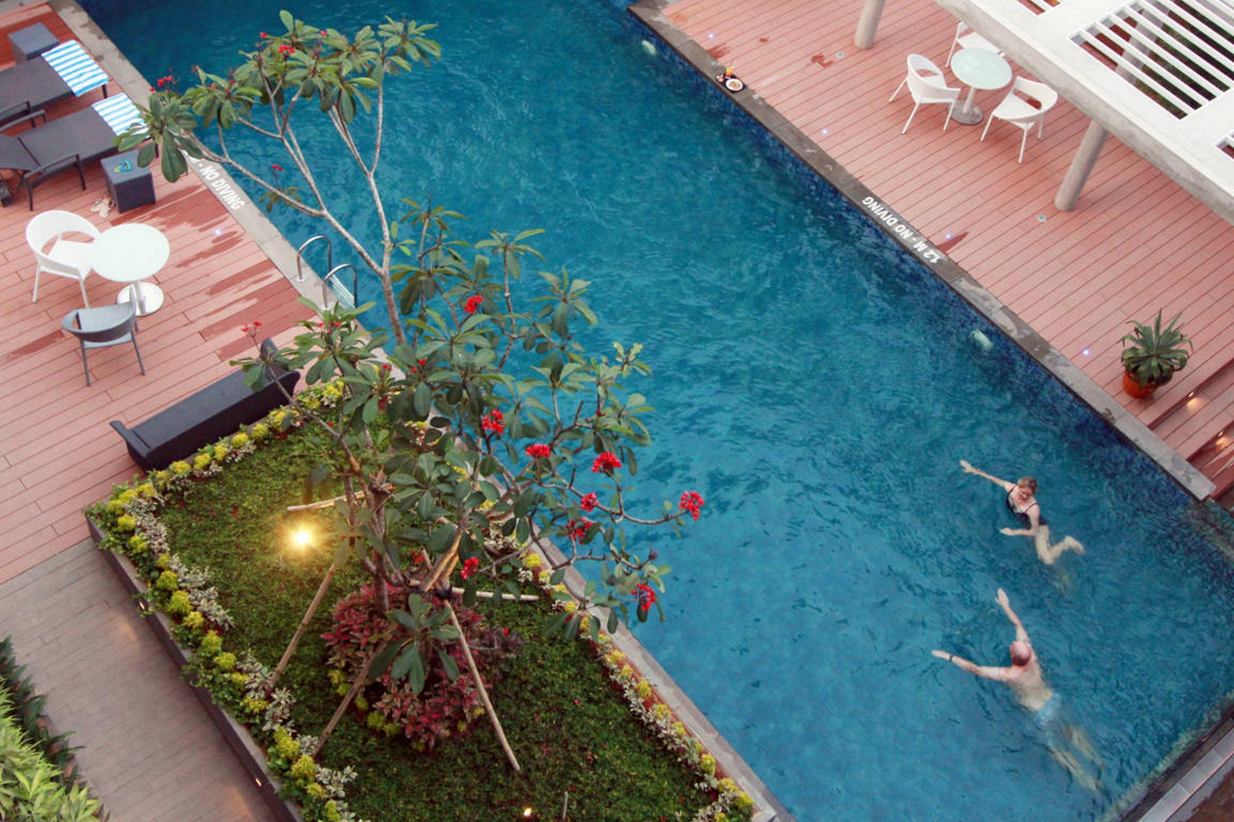 Hotel Ra Premiere Simatupang à Cilandak  Extérieur photo